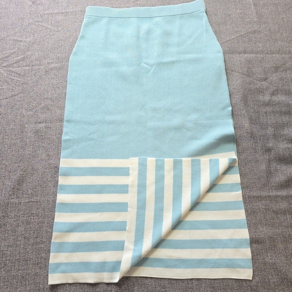 Edited By Remi Bader Knit Skirt Size L Light Blue